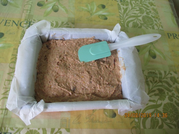 95. Pâte dans le moule 2