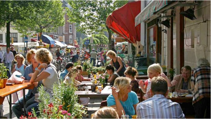 Sans masques aux Pays-Bas